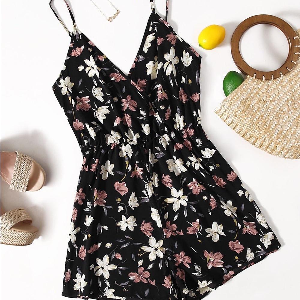 SHEIN Plus Floral Print Cami Romper